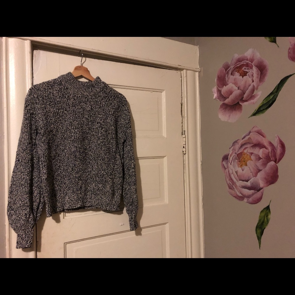Mock neck high-quality H&M sweater